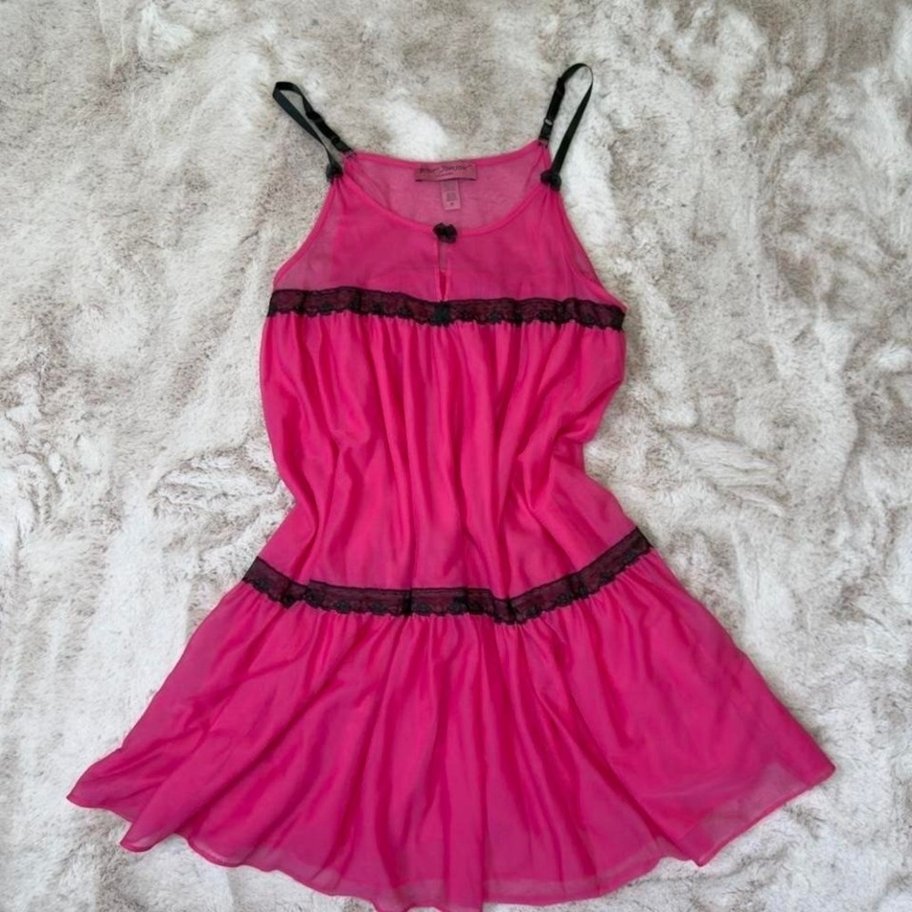 Betsey Johnson hot pink sheer lace‎ babydoll slip